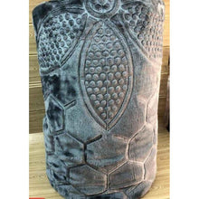 Charger l'image dans la galerie, Couverture Grand Format Gravée – Motif Geometric 220x240 Gris