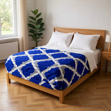 Charger l'image dans la galerie, Confort et douceur plaid -Maria Blue
