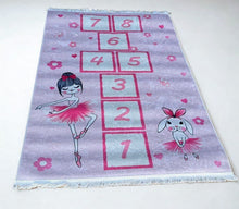 Charger l'image dans la galerie, Tapis Anti-Tache fille Jeu de monde -
