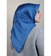 Charger l'image dans la galerie, Foulard ,écharpes carrées en satin de soie Turc - Couleurs Fonce
