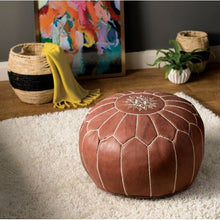 Charger l'image dans la galerie, Pouf de cuir Decoration pour salon marocain
