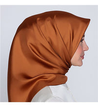 Charger l'image dans la galerie, Foulard ,écharpes carrées en satin de soie Turc - Couleurs clair
