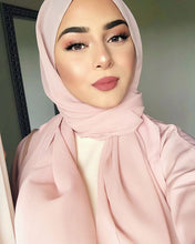 Charger l'image dans la galerie, Chale hijab en crepe mousseline
