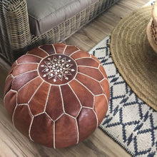 Charger l'image dans la galerie, Pouf de cuir Decoration pour salon marocain

